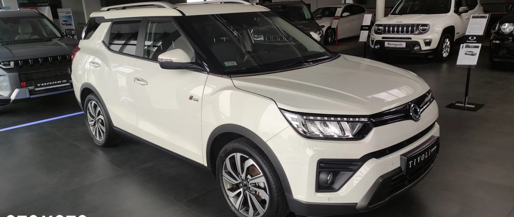 SsangYong Tivoli cena 99900 przebieg: 1266, rok produkcji 2021 z Paczków małe 37